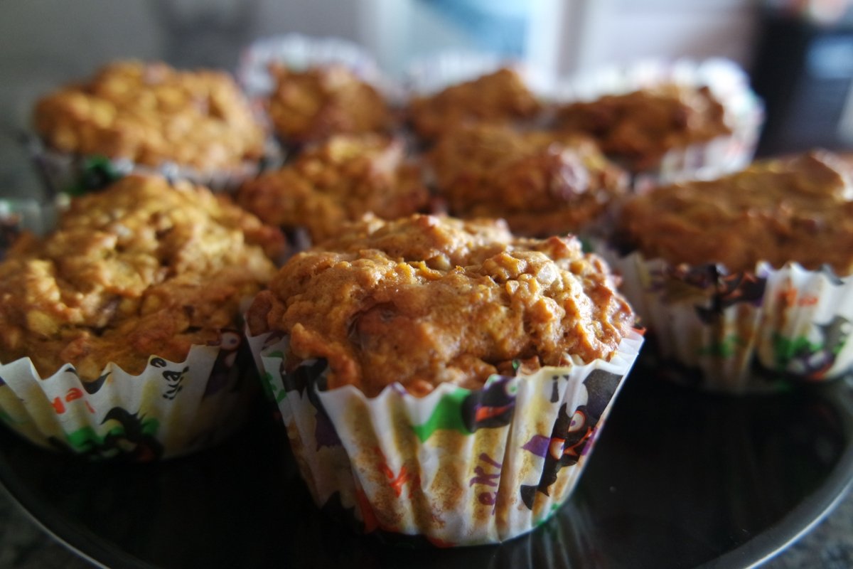 pumpkin-oatmeal muffins - 29 oct 2014