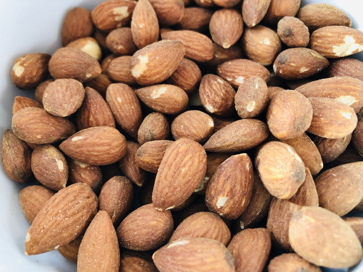 almonds - 16 feb 2019